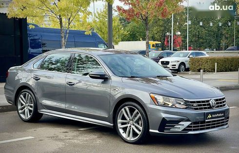 Volkswagen Passat 2016 - фото 7