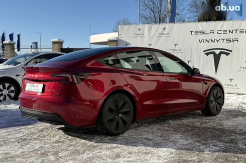 Tesla Model 3 2024 - фото 10