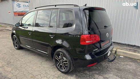 Volkswagen Touran 2013 - фото 8