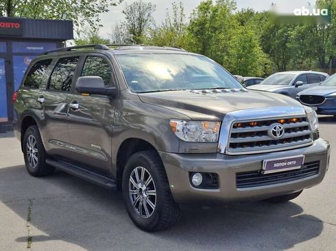 Toyota Sequoia 2016 - фото 6