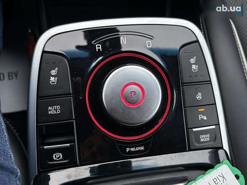 Kia Niro 2019 - фото 13