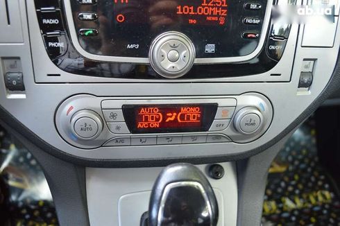 Ford Kuga 2010 - фото 30