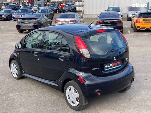 Mitsubishi i-MiEV 2011 - фото 9