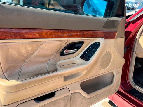 BMW 7 серия 1994 красный - фото 21