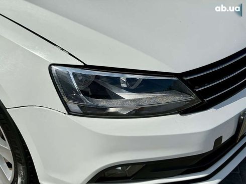 Volkswagen Jetta 2015 - фото 10