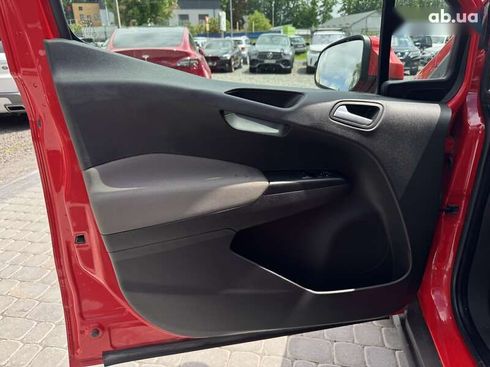 Ford Tourneo Courier 2018 - фото 19