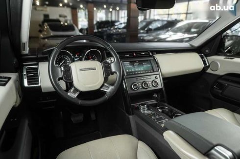 Land Rover Discovery 2019 - фото 30