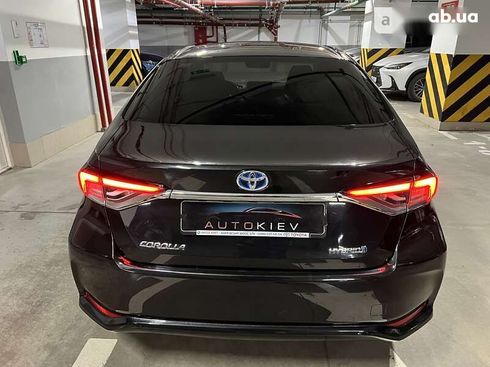 Toyota Corolla 2019 - фото 6