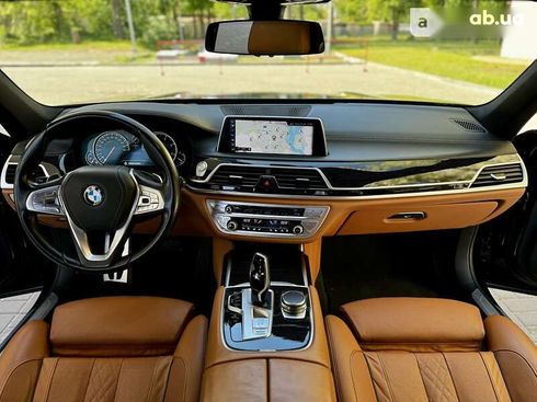 BMW 7 серия 2016 - фото 28