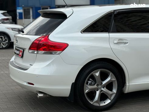 Toyota Venza 2009 белый - фото 5