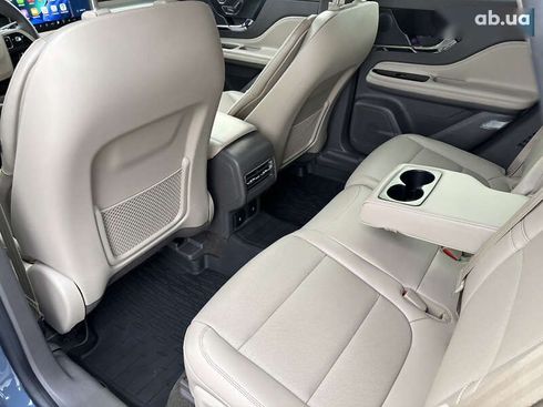 Lincoln Corsair 2023 - фото 29