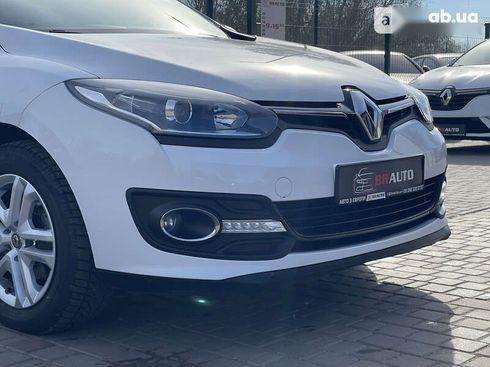 Renault Megane 2015 - фото 8