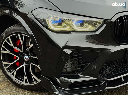 BMW X5 M 2022 - фото 17