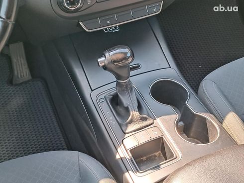 Kia Sorento 2015 серый - фото 21