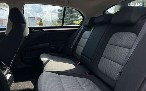 Skoda Superb 2011 - фото 11