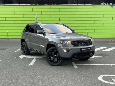 Jeep Grand Cherokee 2020 - фото 2