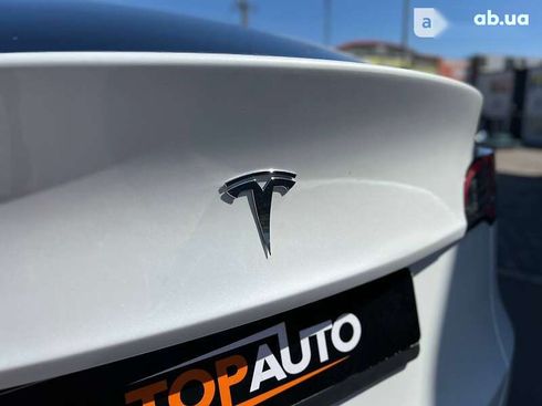 Tesla Model Y 2021 - фото 21