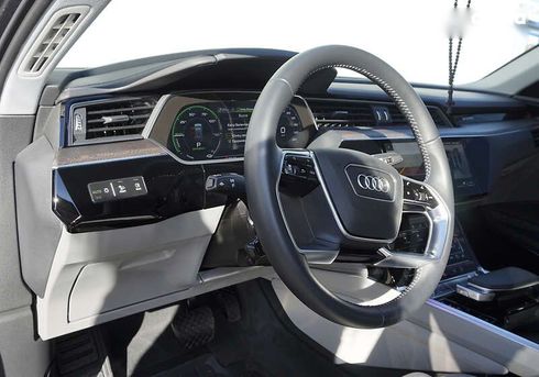 Audi E-Tron 2020 - фото 13