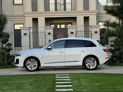 Audi Q7 2025 - фото 7