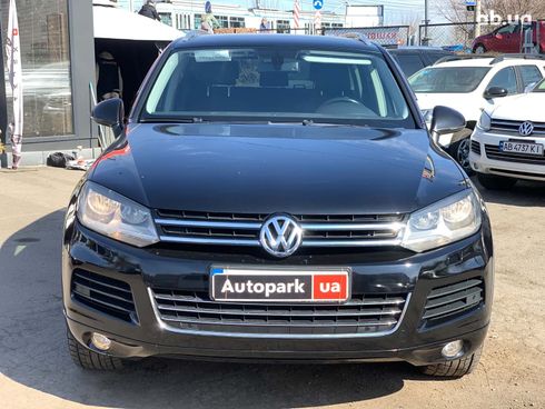 Volkswagen Touareg 2013 черный - фото 2