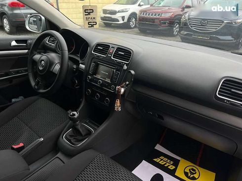Volkswagen Golf 2011 - фото 17