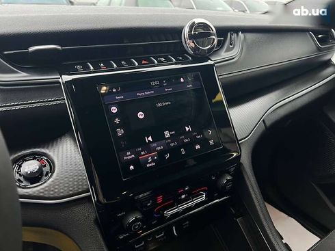 Jeep Grand Cherokee 2023 - фото 17