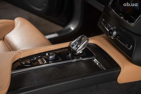 Volvo XC90 2021 - фото 24