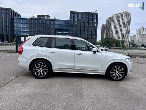Volvo XC90 2021 - фото 25