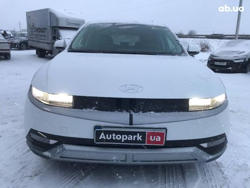 Hyundai Ioniq 2022 белый - фото 6