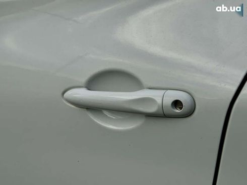 Renault Zoe 2014 - фото 15