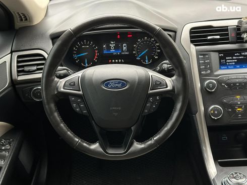 Ford Fusion 2019 серый - фото 22