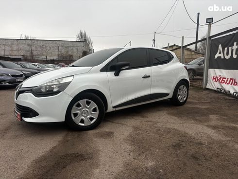 Renault Clio 2014 белый - фото 4