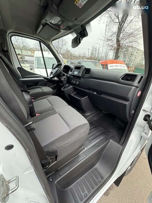 Renault Master 2020 - фото 25
