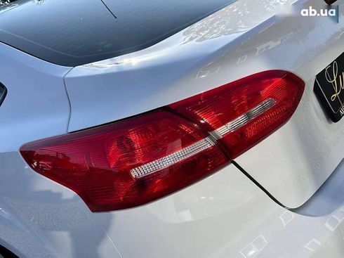 Ford Focus 2016 - фото 10