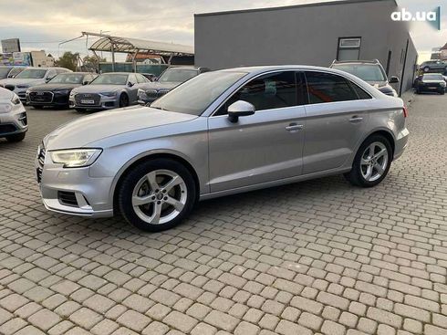 Audi A3 2018 - фото 4