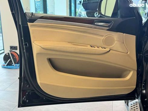 BMW X5 2010 - фото 14