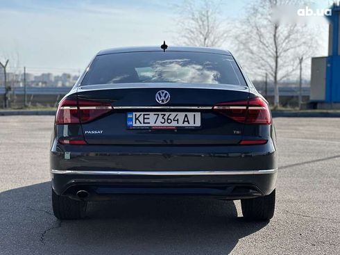 Volkswagen Passat 2016 - фото 26