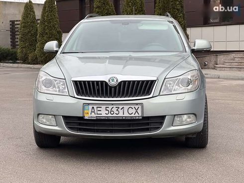 Skoda Octavia 2011 - фото 14