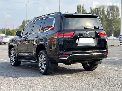 Toyota Land Cruiser 2023 - фото 25