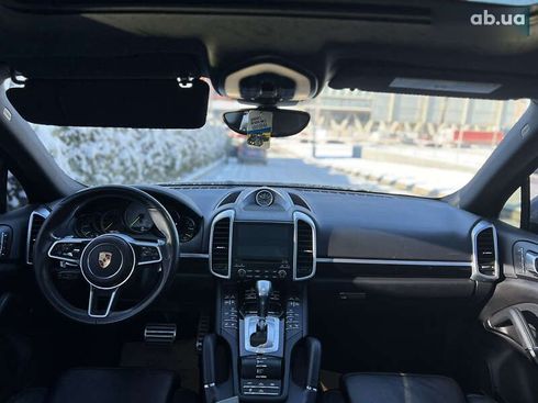 Porsche Cayenne 2016 - фото 12