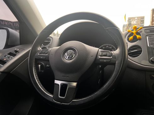 Volkswagen Tiguan 2016 серый - фото 15