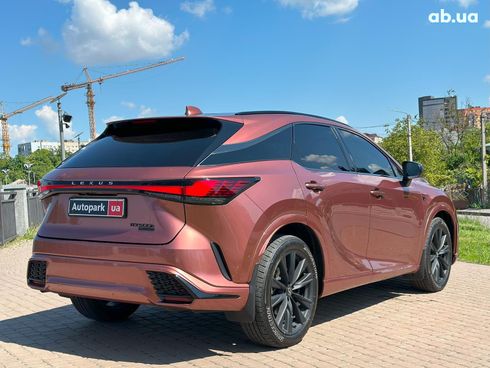 Lexus RX 2023 оранжевый - фото 10