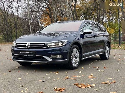 Volkswagen passat alltrack 2017 - фото 10