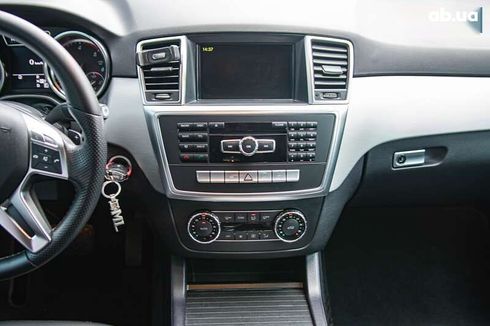 Mercedes-Benz M-Класс 2012 - фото 13