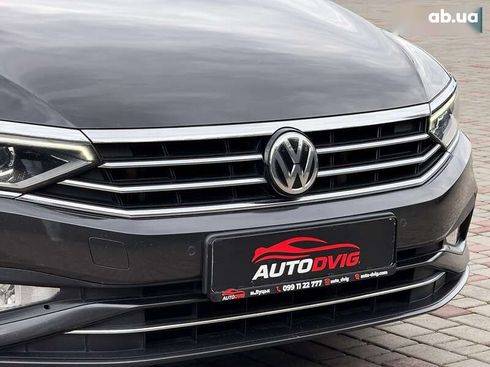 Volkswagen Passat 2020 - фото 17