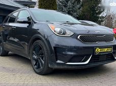 Продаж вживаних Kia Niro 2017 року у Львові - купити на Автобазарі