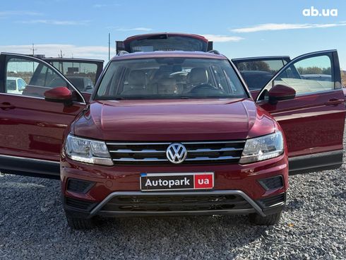 Volkswagen Tiguan 2017 красный - фото 24