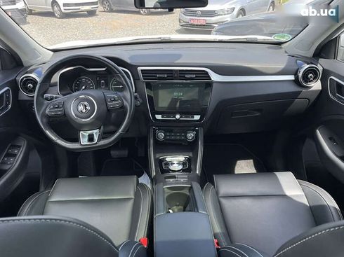 MG ZS EV 2021 - фото 24