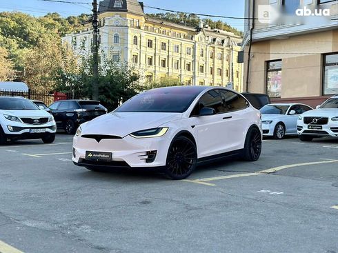 Tesla Model X 2016 - фото 9