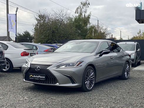 Lexus ES 2021 - фото 6